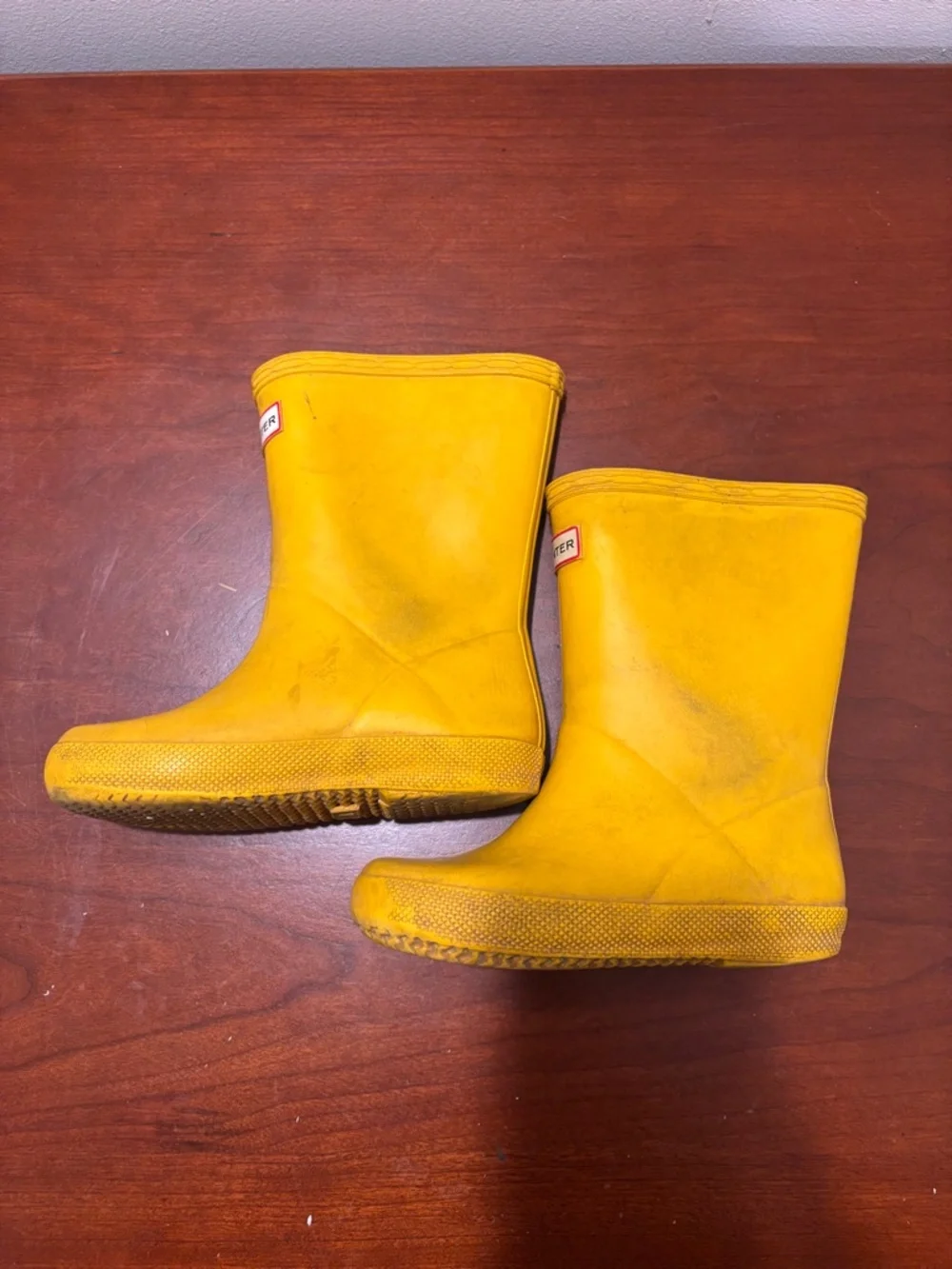 Hunter Kids Rain Boots Yellow UK Size 8 US size 9
